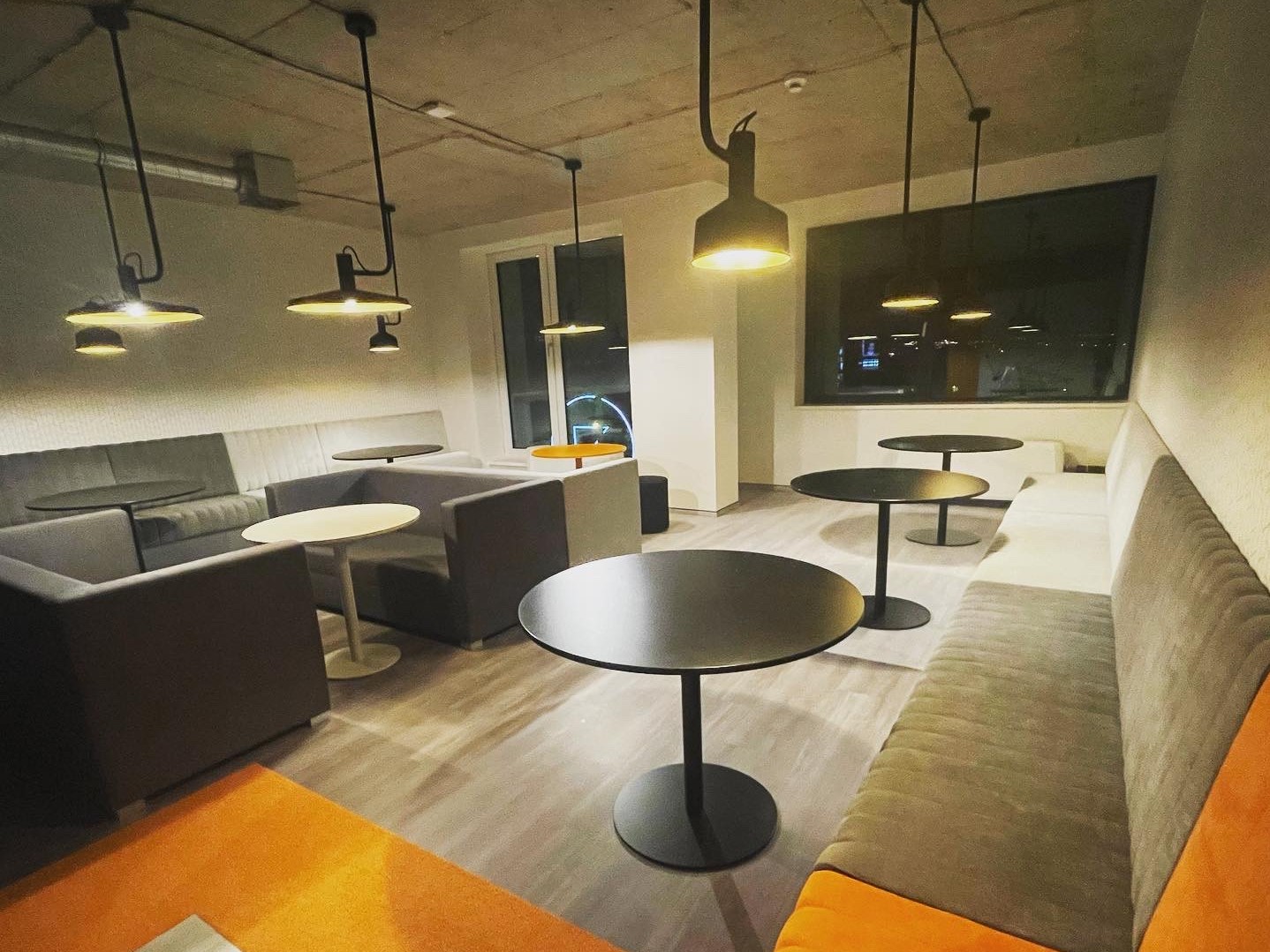 Conectart - Budova Vinice, Praha